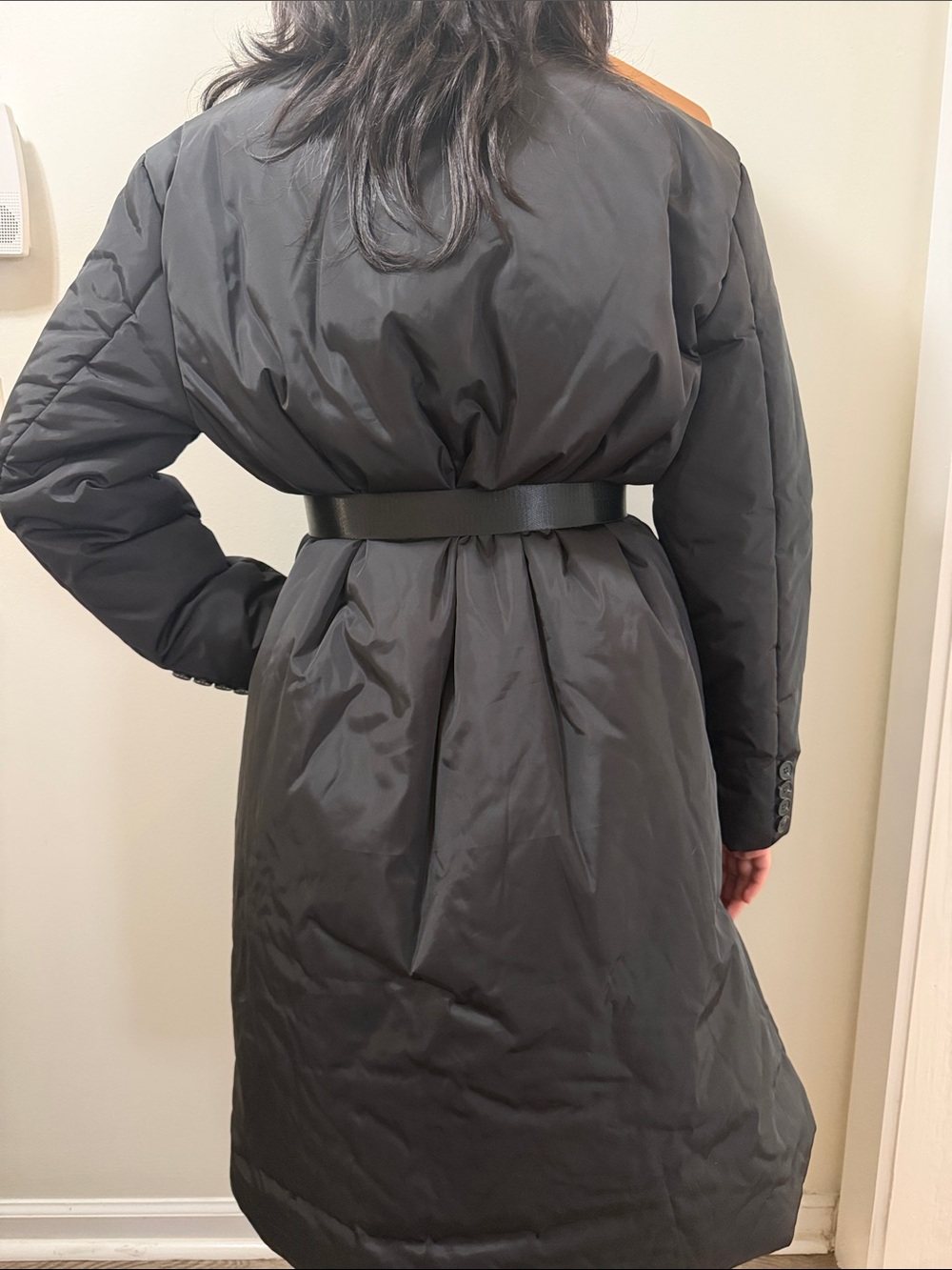 Women, Prada Black Quilted Belted Puffer Coat Size small - Picture 12 of 16